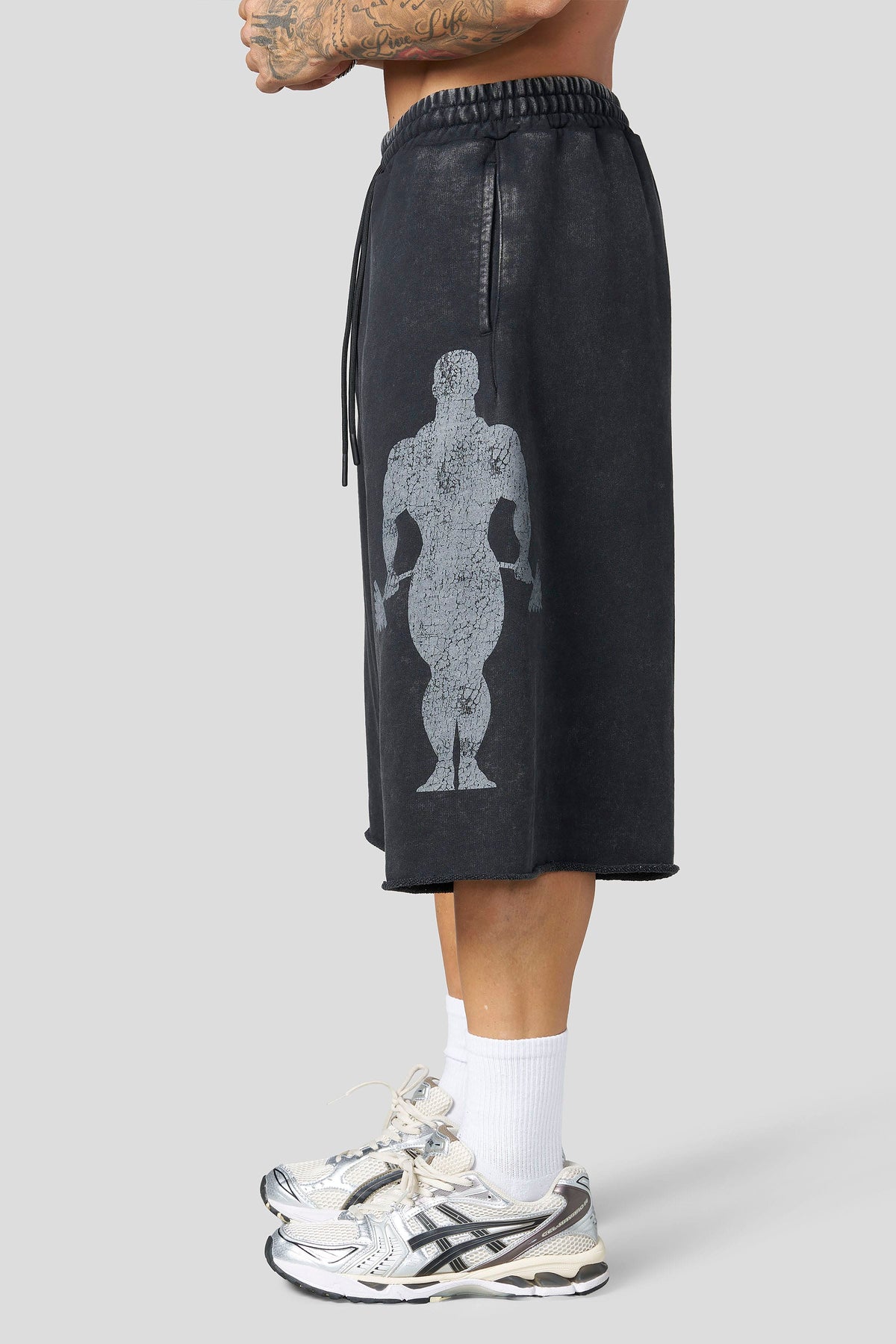 1151 - Gold's Paradise - Extra Long Shorts - Nov 24th - BF