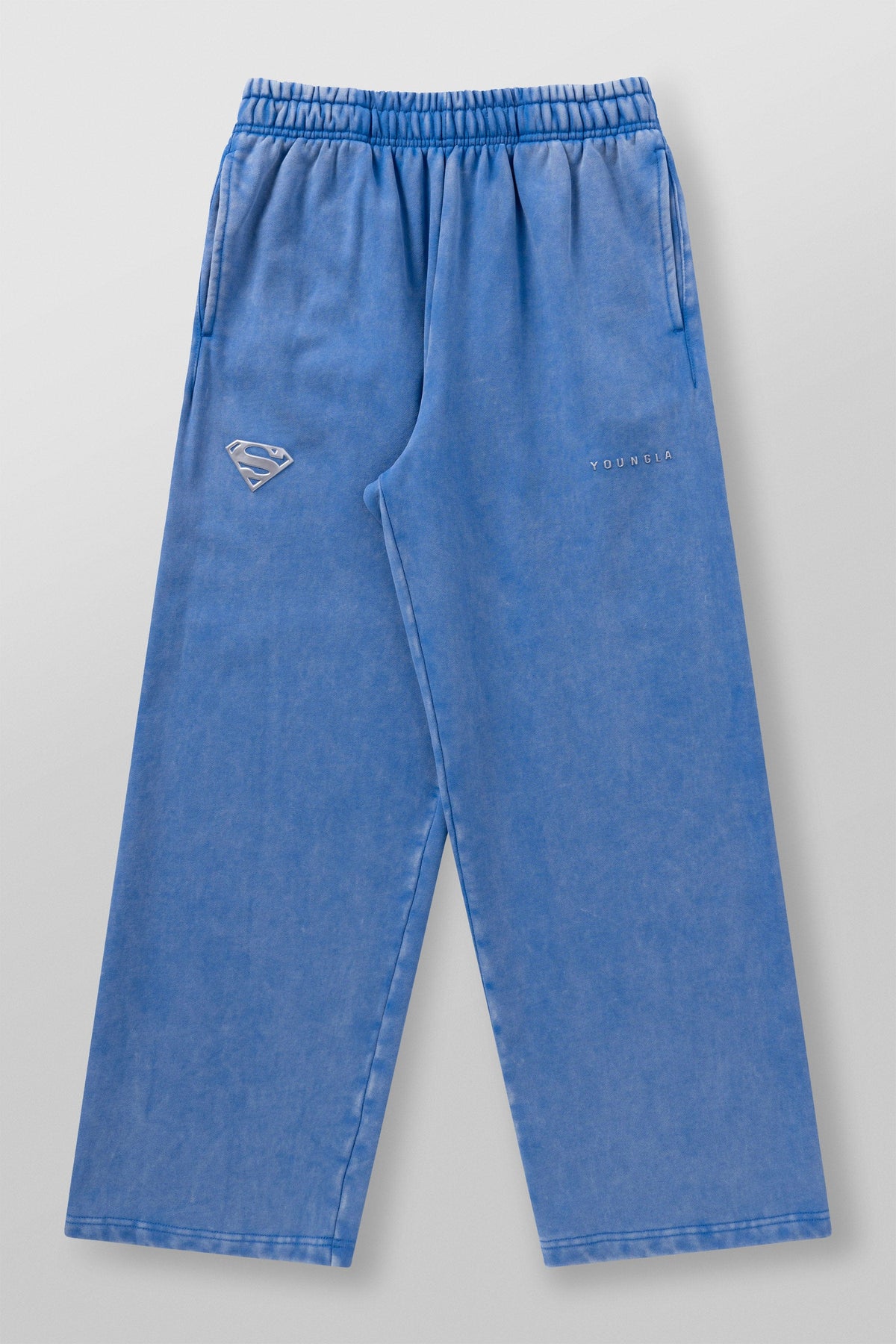 2032 - Superman Sweats